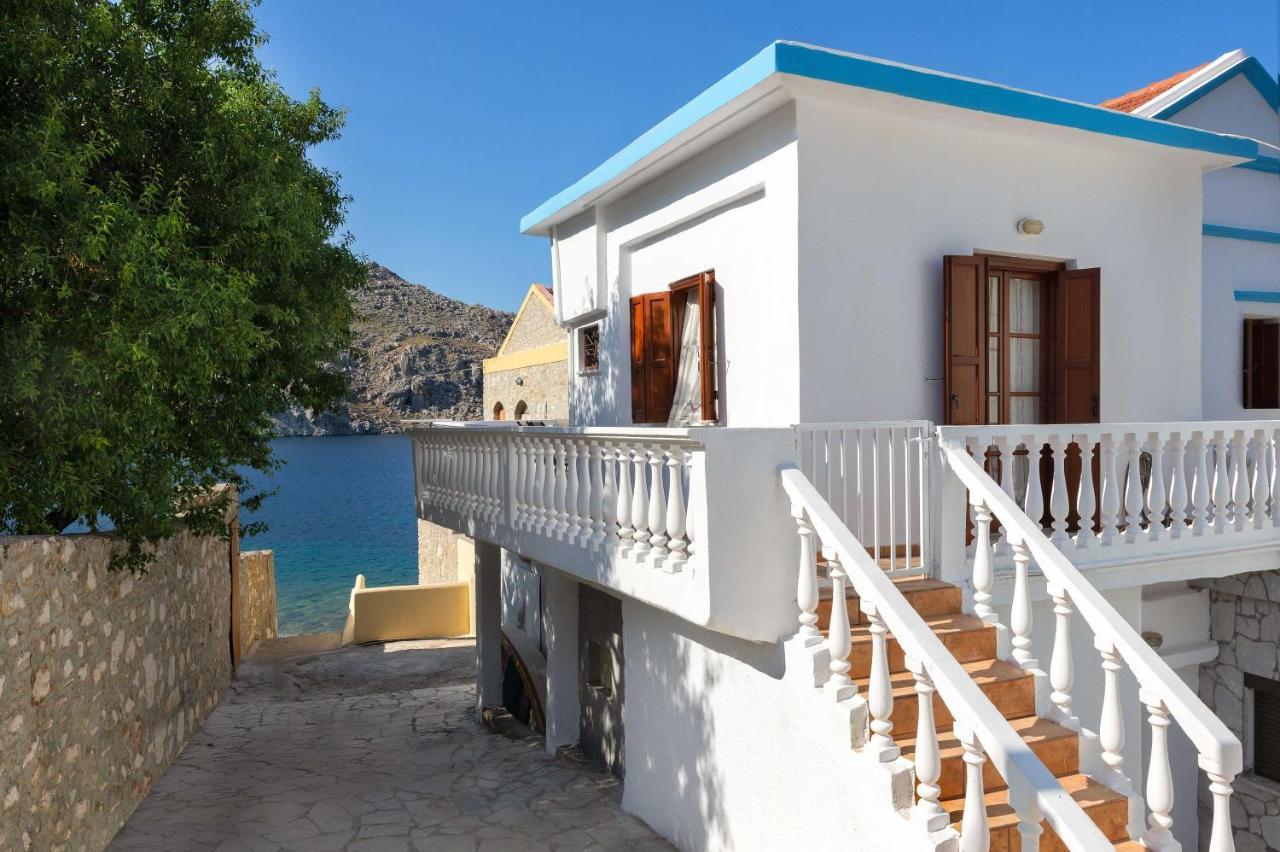 Hostal Maravelia Mare Symi Exterior foto